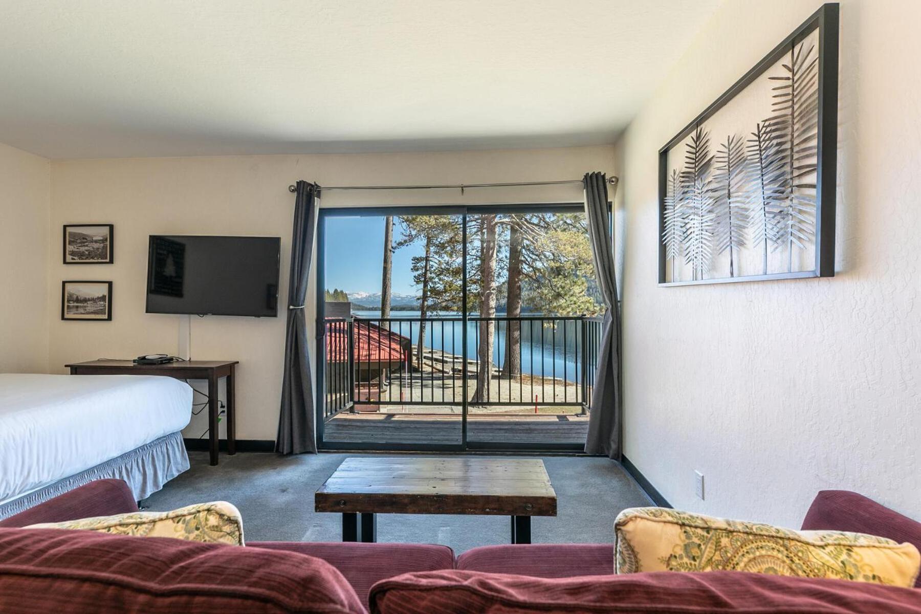 Deluxe Studio With Lake View 2Nd Floor Unit 244 Bldg C Villa Truckee Exterior photo